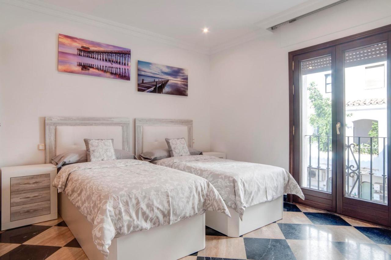 Apartamento 218 Puerto Banus Marbella Front Line 270 Meters Exterior foto